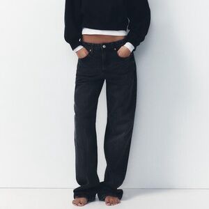 Zara Baggy Fit Jeans